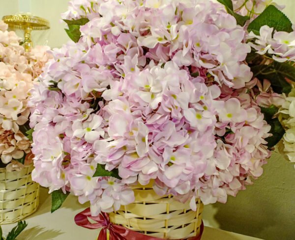 AHY302L Hydrangea White Purple - Image 3