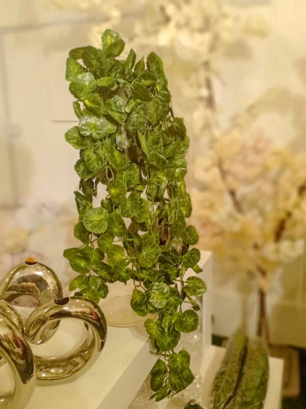 BG001 Begonia Garland