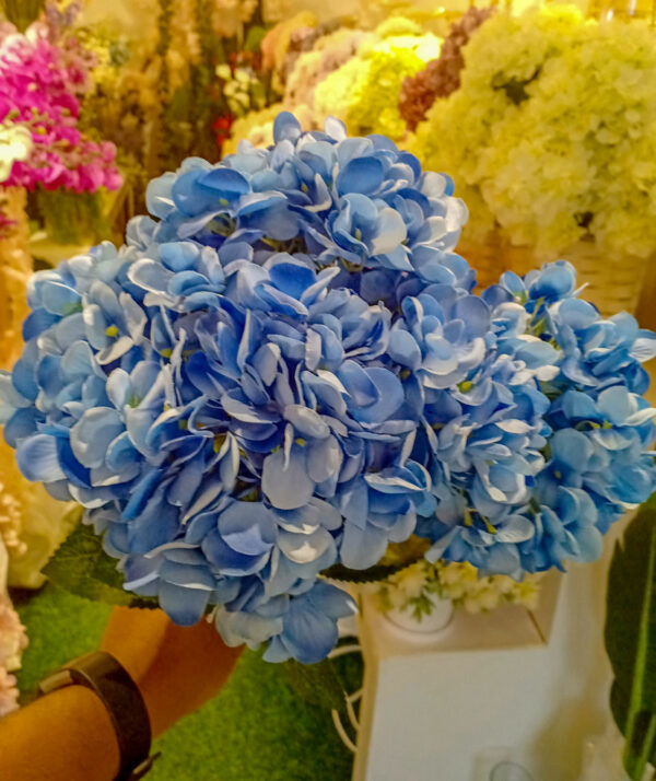 AHY105L Hydrangea White Blue - Image 2