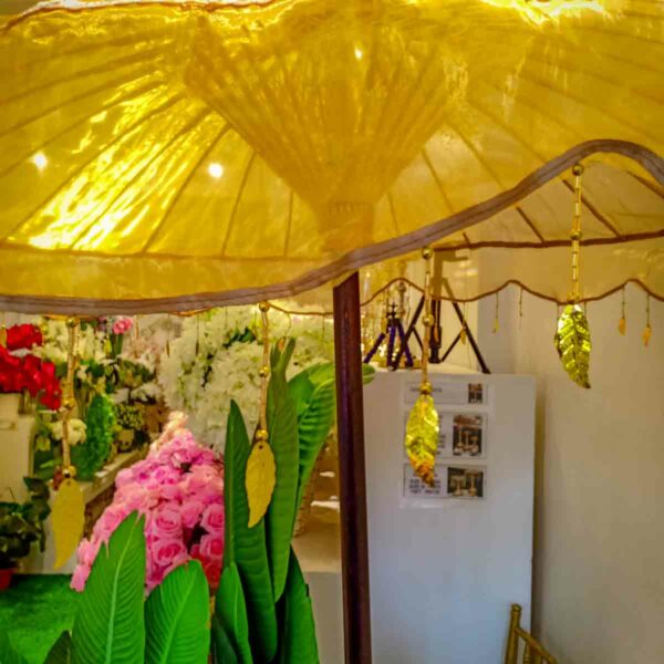 PYGT404-1L Payung Transparent 1 Layer Pair - Gold - Image 2