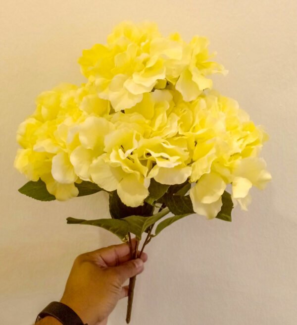 AHY806L Hydrangea Light Yellow