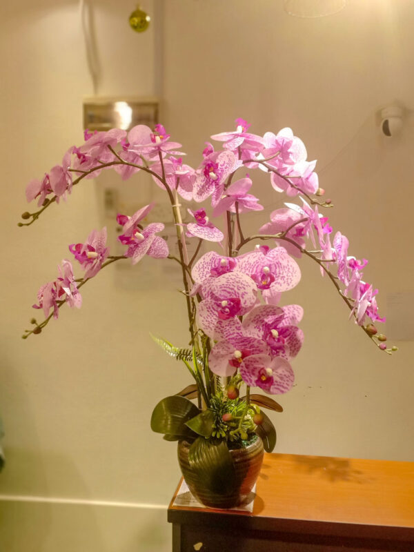 GBO603L Purple Polkadot Articial Orchid