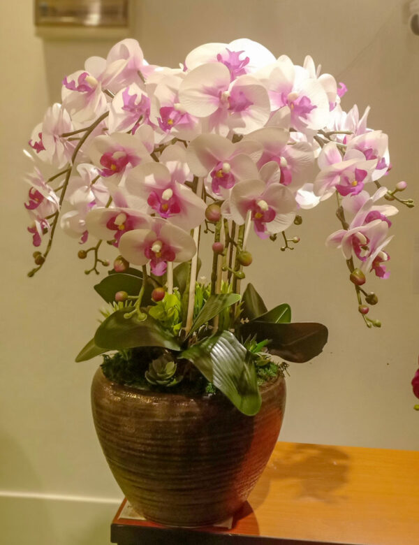 GBO104L White Purple Artificial Orchid